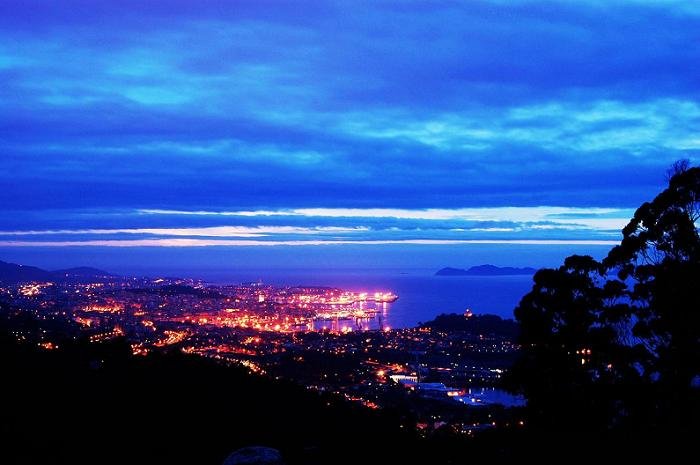 fotos ria de vigo, imagen vigo, fotos vigo, fotos de la ria de vigo, vigo 2009 fotos, que fotos vigo, fotos twenty vigo, vigo en fotos, fotos noche vigo, fotos de noche en vigo, fotos de vigo de noche, vigo en imagenes, fotos puerto de vigo 